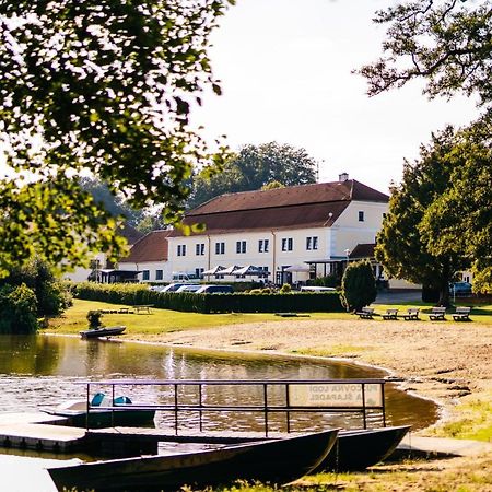 Ubytovani Lesak Hotel Chlum u Trebone Luaran gambar